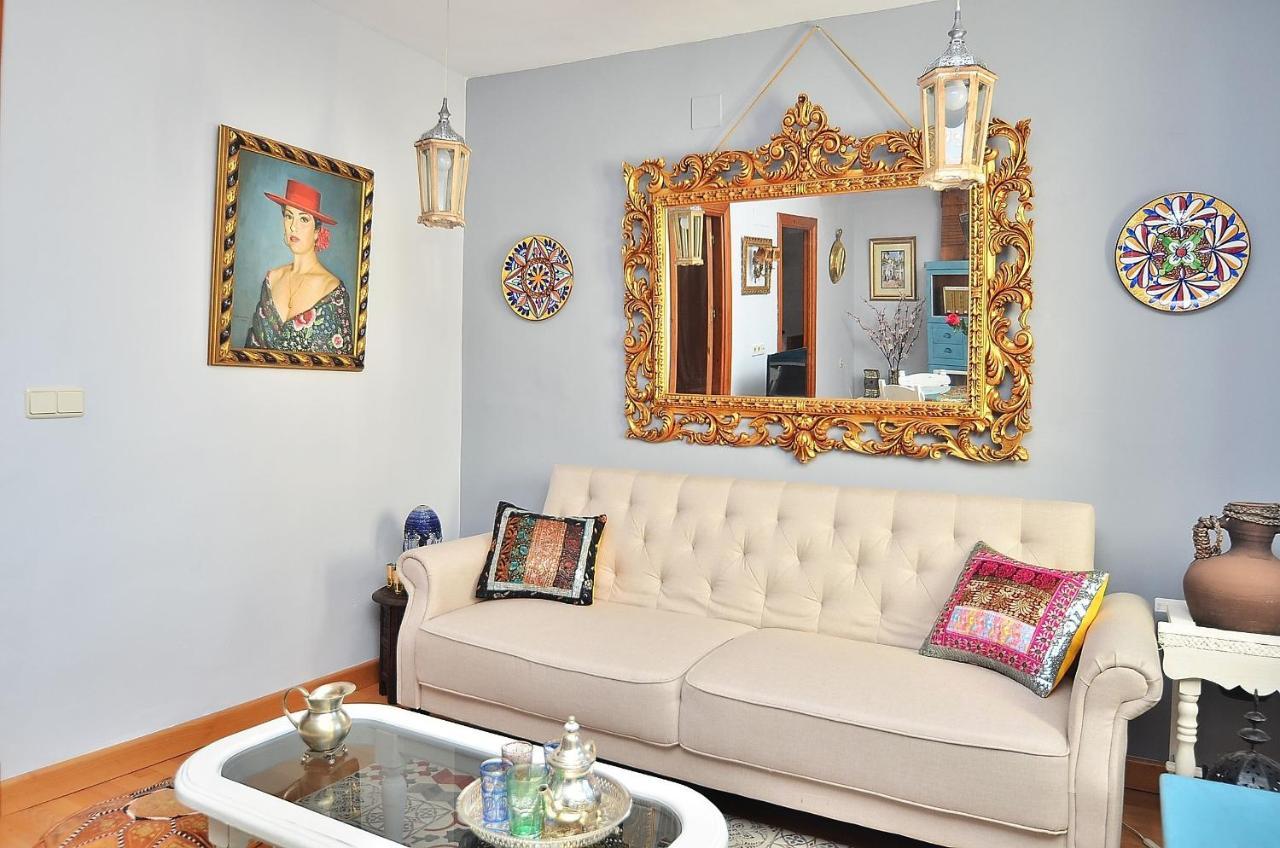 Paseo De Tristes Appartement *